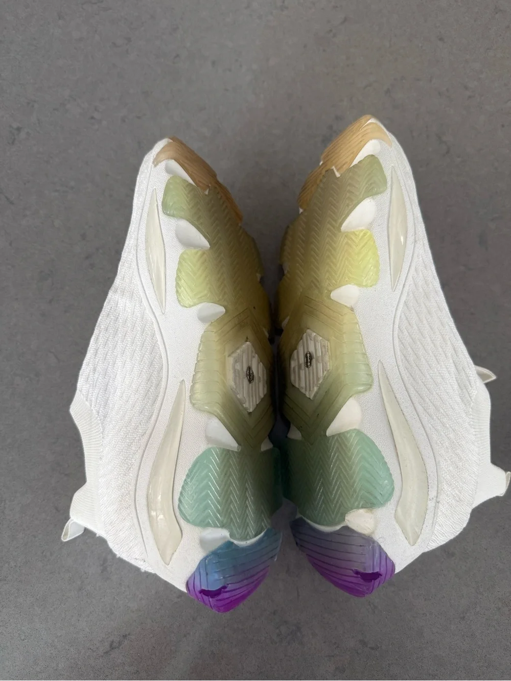 Kurt Geiger White Slip-On Sneakers with Rainbow Logo 8 Excellent condition - Picture 4 of 7